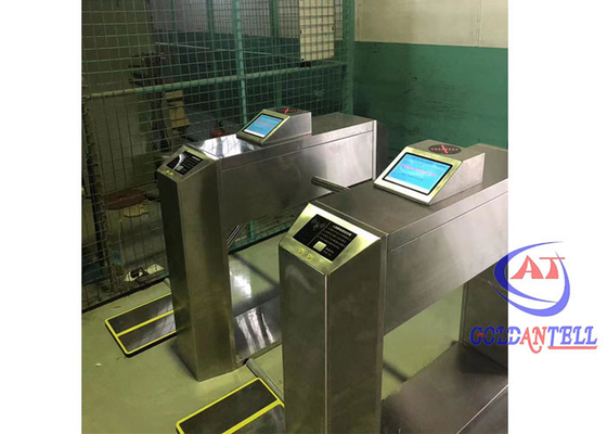 Pedestrian Otomatis ESD Gate LCD Single Passage 3 Arm Turnstile Untuk Pintu Masuk Lobi