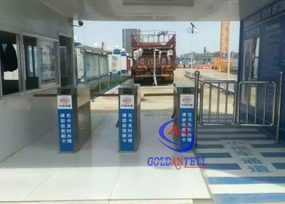 Gerbang Pintu Putar Tripod Semi Otomatis Bi Directional Dengan Pembaca Kode Batang Qr