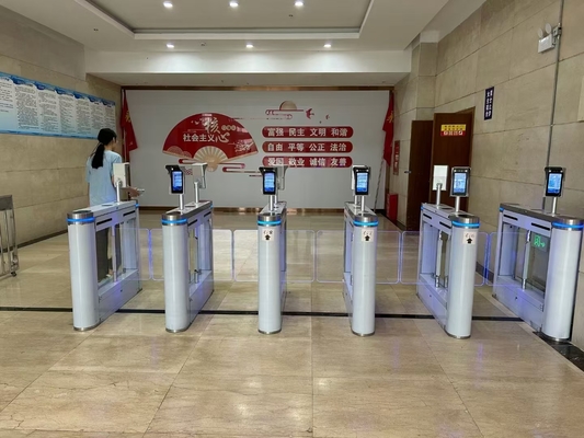 Kantor Speed Lane Turnstile Card Finger Facial QR Code Waktu Kehadiran Kontrol Keamanan